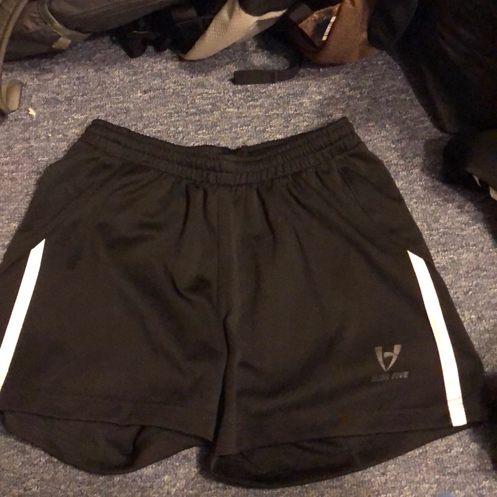 High five black white shorts size m w/ drawstring